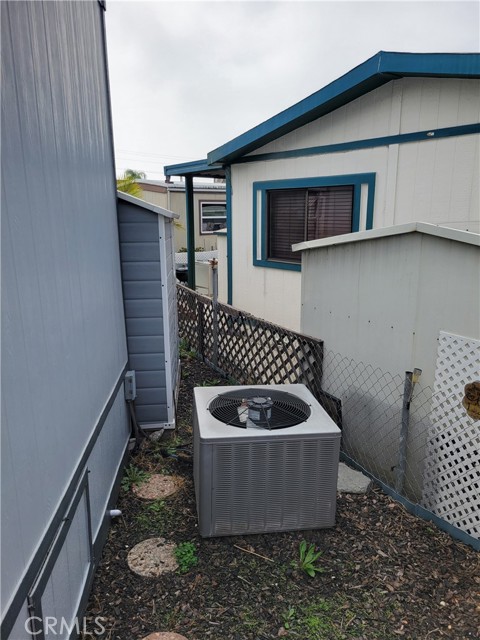 Detail Gallery Image 31 of 39 For 1635 Covina Blvd, San Dimas,  CA 91773 - 3 Beds | 2 Baths