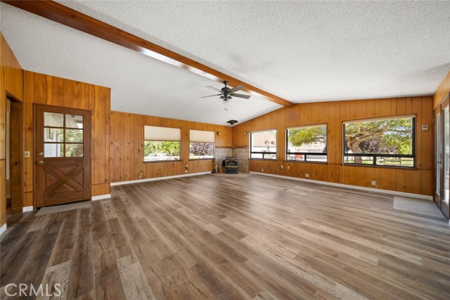 Detail Gallery Image 6 of 75 For 410 N Las Flores Dr, Nipomo,  CA 93444 - 5 Beds | 3 Baths