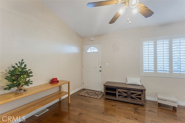Detail Gallery Image 10 of 35 For 1205 Cypress St #103,  San Dimas,  CA 91773 - 4 Beds | 2 Baths