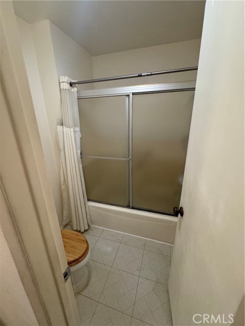 Detail Gallery Image 13 of 27 For 8535 W West Knoll #202,  West Hollywood,  CA 90069 - 2 Beds | 2 Baths