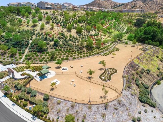 24206 Dandelion Court, Lake Elsinore CA: https://media.crmls.org/medias/d88b43ec-6de6-4055-ac05-aa90cfe142fd.jpg