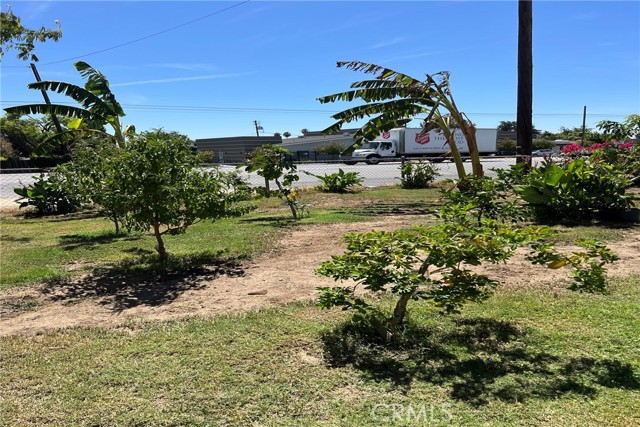 Detail Gallery Image 19 of 20 For 216 Bedford Way, Bakersfield,  CA 93308 - 3 Beds | 1 Baths