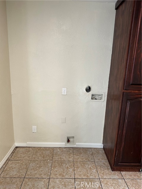 Detail Gallery Image 20 of 22 For 1512 W 103rd, Los Angeles,  CA 90047 - 4 Beds | 2 Baths