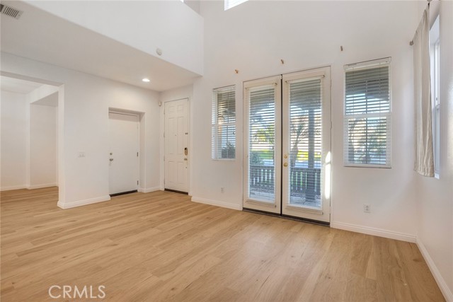 Detail Gallery Image 7 of 59 For 34619 Chinaberry, Winchester,  CA 92596 - 5 Beds | 3 Baths