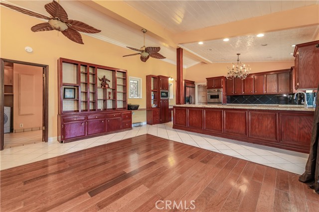 32375 Sage Road, Hemet CA: https://media.crmls.org/medias/d88def6f-55e1-457c-bb32-e2bf5c03ea60.jpg