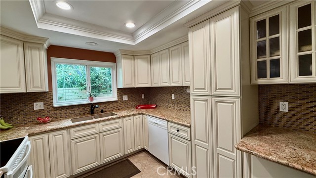 3001 Via Buena Vista, Laguna Woods CA: https://media.crmls.org/medias/d88e2142-2f47-4b03-b233-d52633348bf1.jpg