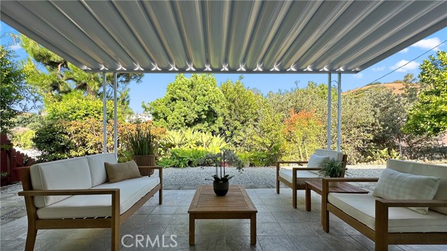 Detail Gallery Image 30 of 34 For 969 Adelante, Los Angeles,  CA 90042 - 4 Beds | 3 Baths