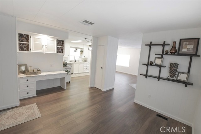 Detail Gallery Image 5 of 42 For 43715 Payne Ave, Hemet,  CA 92544 - 2 Beds | 2 Baths