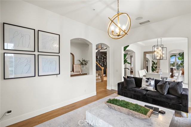 Detail Gallery Image 11 of 38 For 1512 Camino Reservado, San Clemente,  CA 92673 - 5 Beds | 4 Baths