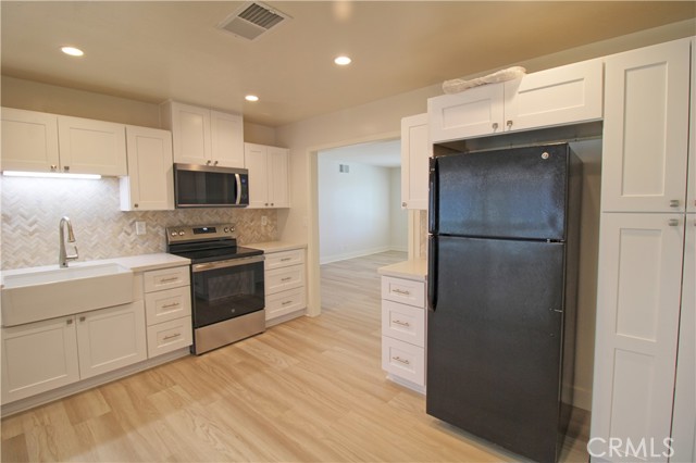 Detail Gallery Image 6 of 17 For 34464 Avena Way, Yucaipa,  CA 92399 - 2 Beds | 1 Baths