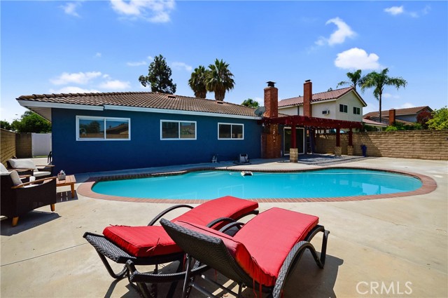 Detail Gallery Image 17 of 17 For 25251 Hartog St, Laguna Hills,  CA 92653 - 4 Beds | 2 Baths