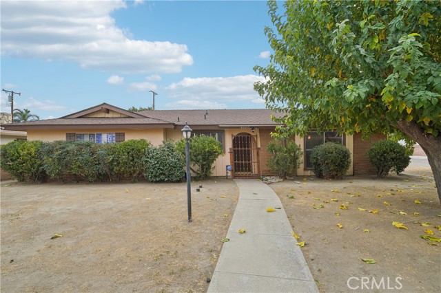 Detail Gallery Image 2 of 35 For 42055 Harmony Dr, Hemet,  CA 92544 - 3 Beds | 2 Baths