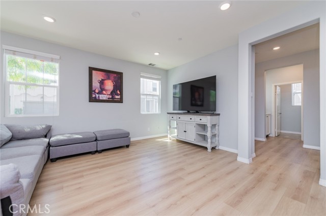 Detail Gallery Image 15 of 47 For 16116 Huckleberry Ave, Chino,  CA 91708 - 4 Beds | 3 Baths