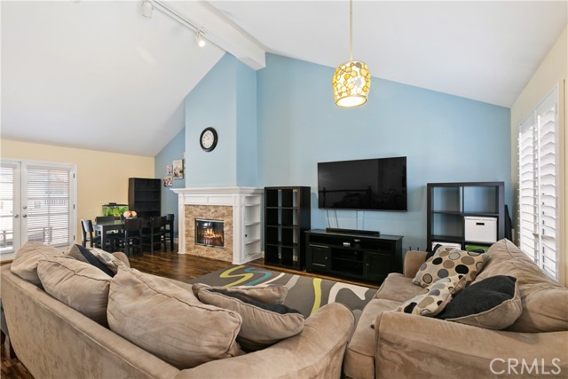 Detail Gallery Image 7 of 28 For 1709 Perkins Ln, Redondo Beach,  CA 90278 - 3 Beds | 2/1 Baths