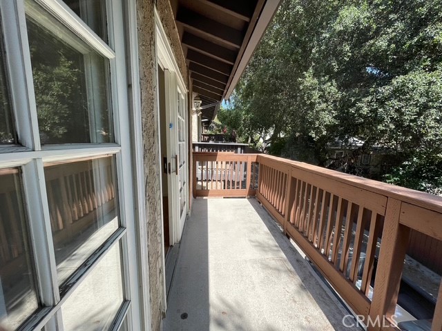 1415 El Sereno Avenue, Pasadena CA: https://media.crmls.org/medias/d892c44f-77e2-4899-97f0-7956cea62ee6.jpg
