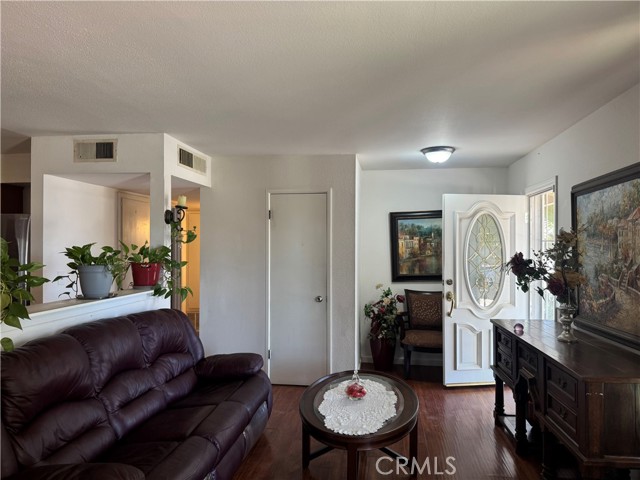 Detail Gallery Image 9 of 18 For 28961 Snead Dr, Menifee,  CA 92586 - 2 Beds | 1 Baths