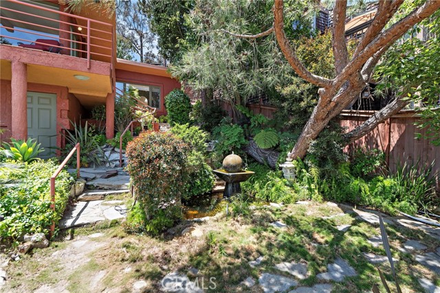 28751 Top Of The World, Laguna Beach CA: https://media.crmls.org/medias/d8937747-3442-41c1-bea0-b6c093986496.jpg