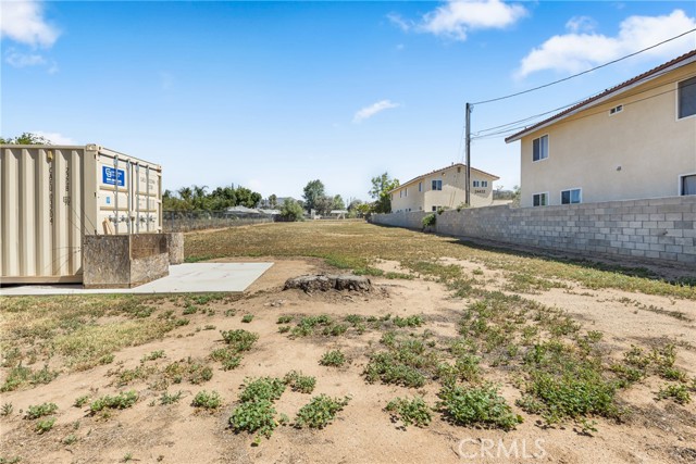 24412 Eucalyptus Avenue, Moreno Valley CA: https://media.crmls.org/medias/d893a6c5-017a-46a1-a0f9-70691c0b4c62.jpg