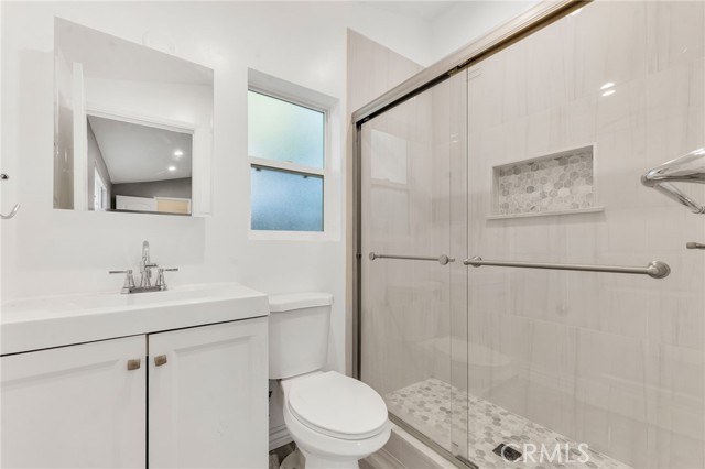 Detail Gallery Image 21 of 43 For 20416 Coulson, Woodland Hills,  CA 91367 - 3 Beds | 2/1 Baths