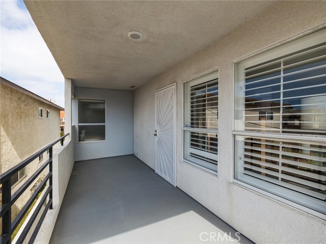 645 1st Place, Hermosa Beach, California 90254, 3 Bedrooms Bedrooms, ,2 BathroomsBathrooms,Residential,Sold,1st,SB22033969