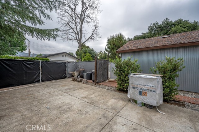 Detail Gallery Image 12 of 28 For 1243 Yosemite Dr, Los Angeles,  CA 90041 - 2 Beds | 1 Baths