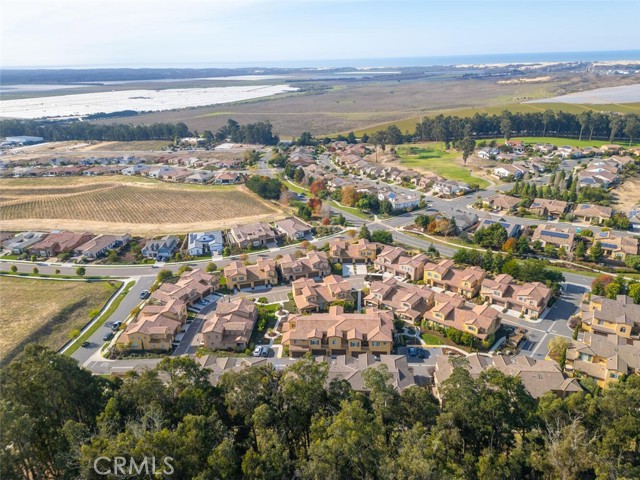 Detail Gallery Image 32 of 54 For 1185 Swallowtail, Nipomo,  CA 93444 - 3 Beds | 2/1 Baths