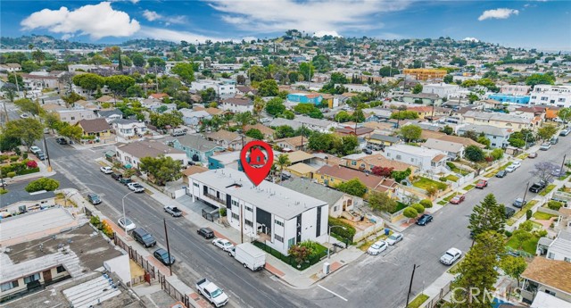 810 N Mott Street, Los Angeles CA: https://media.crmls.org/medias/d89500c9-8b3f-428e-b38e-3007792d21df.jpg