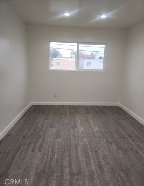 Detail Gallery Image 6 of 22 For 914 Delaware St #B,  Huntington Beach,  CA 92648 - 2 Beds | 1/1 Baths