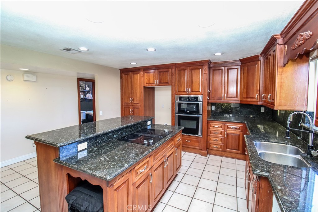 MLS #HD25232383 image #10