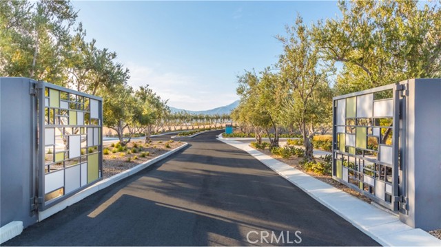 193 Mustang Lane, Palm Springs CA: https://media.crmls.org/medias/d8977047-b457-4047-8294-0d43c2250c7d.jpg