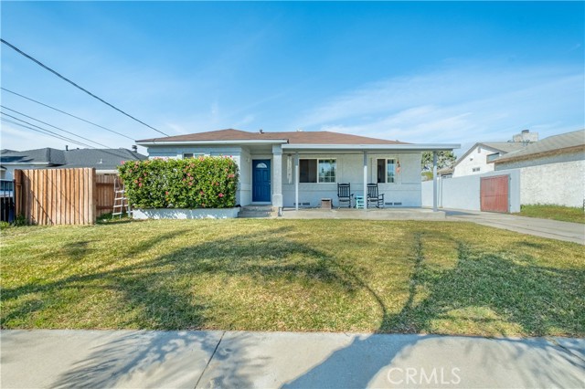 16562 Iris Dr, Fontana, CA 92335