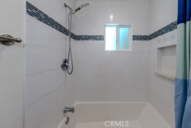 4712 Townsend Avenue, Los Angeles CA: https://media.crmls.org/medias/d897b53d-575b-41dc-bb70-5315c2525b32.jpg