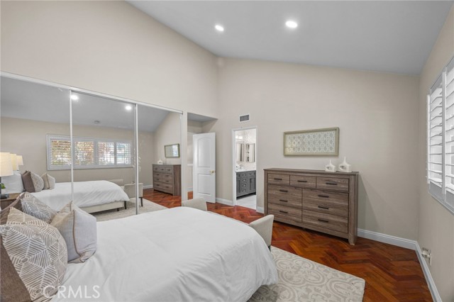 Detail Gallery Image 25 of 41 For 13 Carson, Irvine,  CA 92620 - 4 Beds | 3 Baths