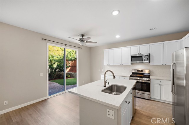 47 Rue Du Chateau, Aliso Viejo CA: https://media.crmls.org/medias/d8988396-eacf-4ceb-9342-a716dc4bb986.jpg