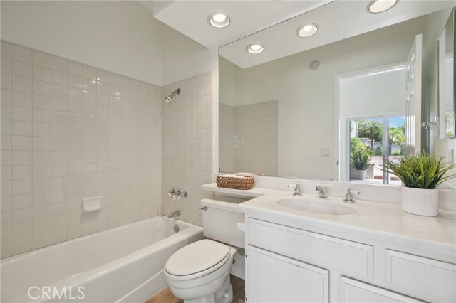 Detail Gallery Image 32 of 52 For 13 Antibes #7,  Laguna Niguel,  CA 92677 - 2 Beds | 2/1 Baths