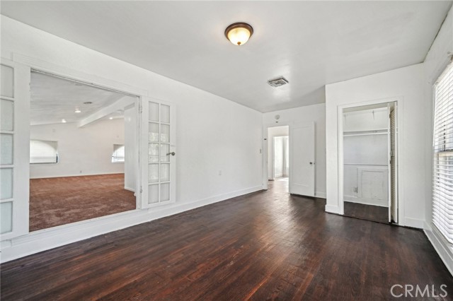 3098 N Arrowhead Avenue, San Bernardino CA: https://media.crmls.org/medias/d8996ac5-815d-4aec-8773-c8c75d73f74f.jpg