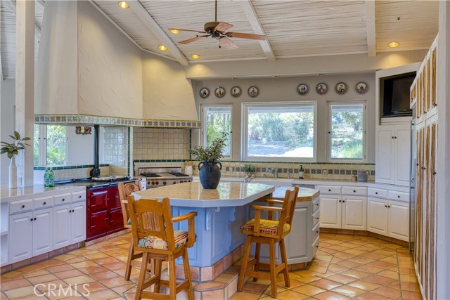 1220 Bassi Drive, San Luis Obispo CA: https://media.crmls.org/medias/d8998156-cc0b-4286-8403-c0352676a077.jpg