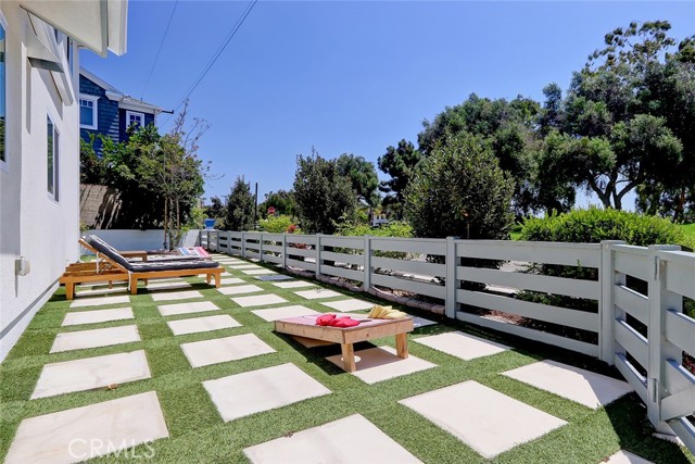 2615 Valley Drive, Manhattan Beach, California 90266, 5 Bedrooms Bedrooms, ,4 BathroomsBathrooms,Residential,Sold,Valley,SB22170134