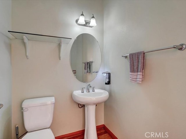 10025 Topanga Canyon, 108 photo 12