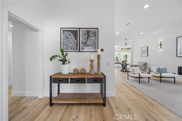 Detail Gallery Image 29 of 60 For 33 Mann St, Irvine,  CA 92612 - 3 Beds | 2 Baths