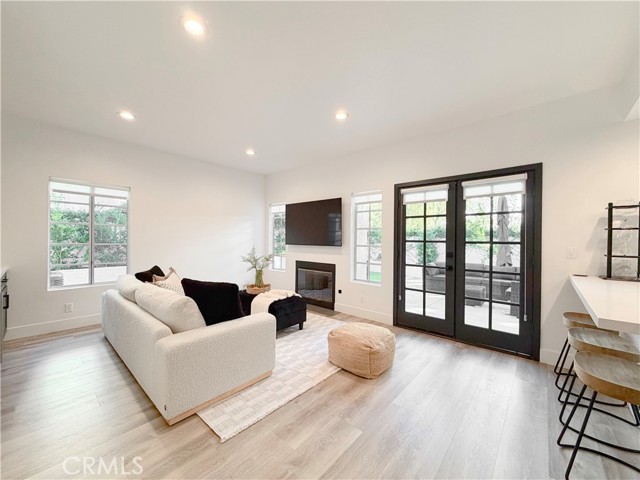 958 Misty Canyon, Westlake Village CA: https://media.crmls.org/medias/d89ba5b8-aa29-4acb-b145-fa6dec19dcfd.jpg