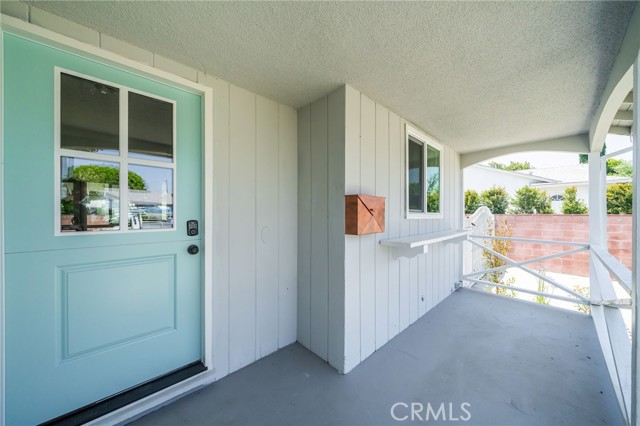 Detail Gallery Image 4 of 65 For 7909 Aldea Ave, Van Nuys,  CA 91406 - 3 Beds | 2 Baths