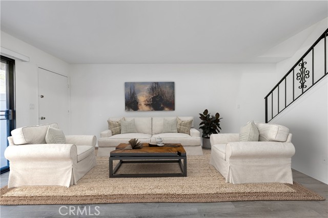 1209 Landsburn Circle photo 4