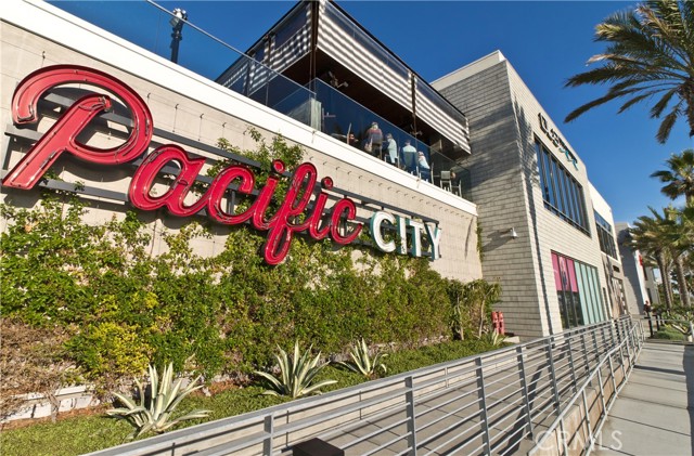Detail Gallery Image 17 of 29 For 215 Wichita Ave #501,  Huntington Beach,  CA 92648 - 1 Beds | 1 Baths