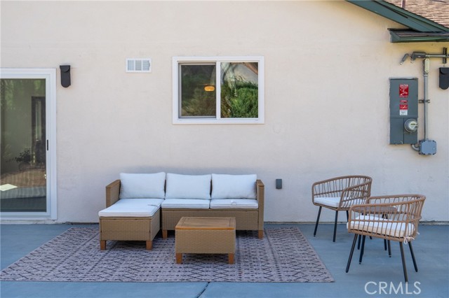 Detail Gallery Image 26 of 27 For 952 Cheyenne, Costa Mesa,  CA 92626 - 4 Beds | 2 Baths