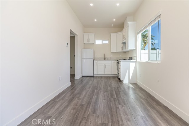 Detail Gallery Image 31 of 51 For 14159 Gault St, Van Nuys,  CA 91405 - 3 Beds | 2 Baths