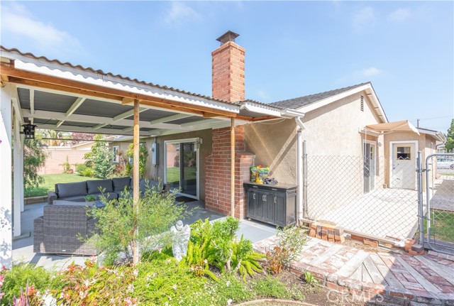 5132 New York Avenue, Cypress CA: https://media.crmls.org/medias/d89e88a6-cd4c-4902-9105-6b6c3bc661c8.jpg