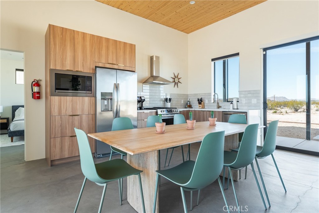 MLS #OC25252213 image #7