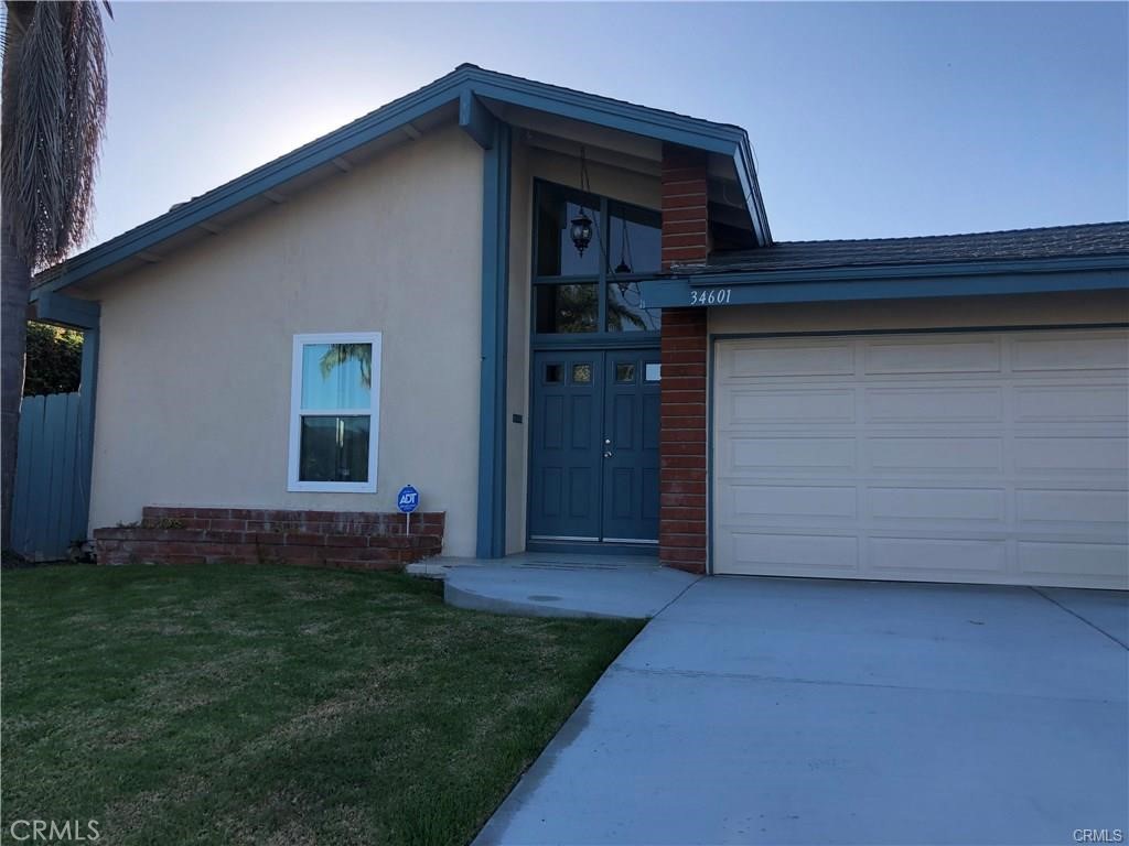 34601 Calle Monte