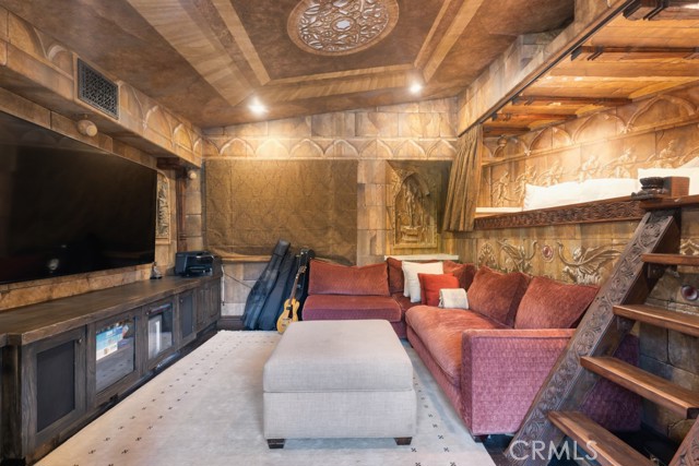 Detail Gallery Image 28 of 68 For 27409 Pacific Coast Hwy, Malibu,  CA 90265 - 4 Beds | 4 Baths